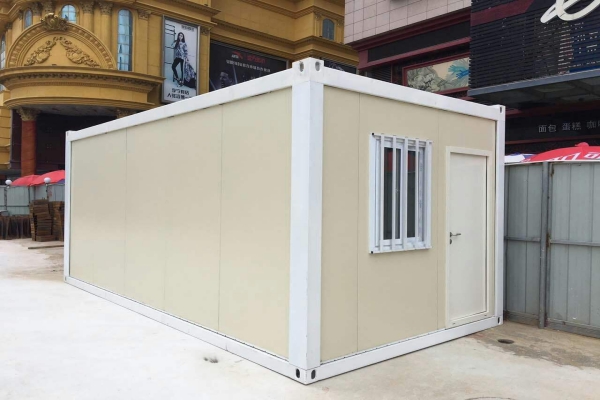 一體化污水處理設(shè)備使用時(shí)泡沫多該怎么解決？